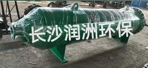 全自動(dòng)壓力式斜板除砂器解決用戶供水含砂量大的除砂問題；